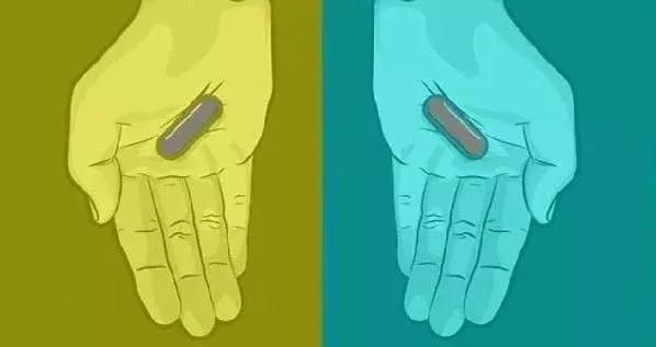 粉白灰绿鞋子,鞋子究竟是灰绿还是粉白色