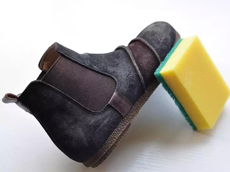 绒面鞋脏了怎样打理视频,绒面鞋旧了怎样焕然一新