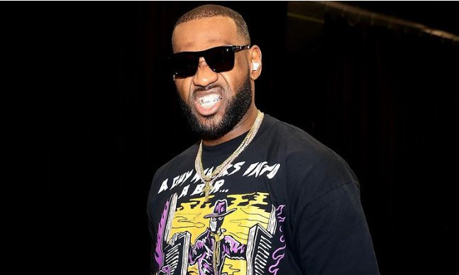 苹果beatsstudiobuds耳机,苹果beatsstudiobuds耳机怎么戴