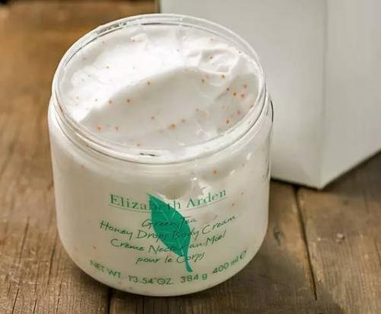 伊丽莎白雅顿身体乳哪个好用,伊丽莎白雅顿身体乳保湿吗