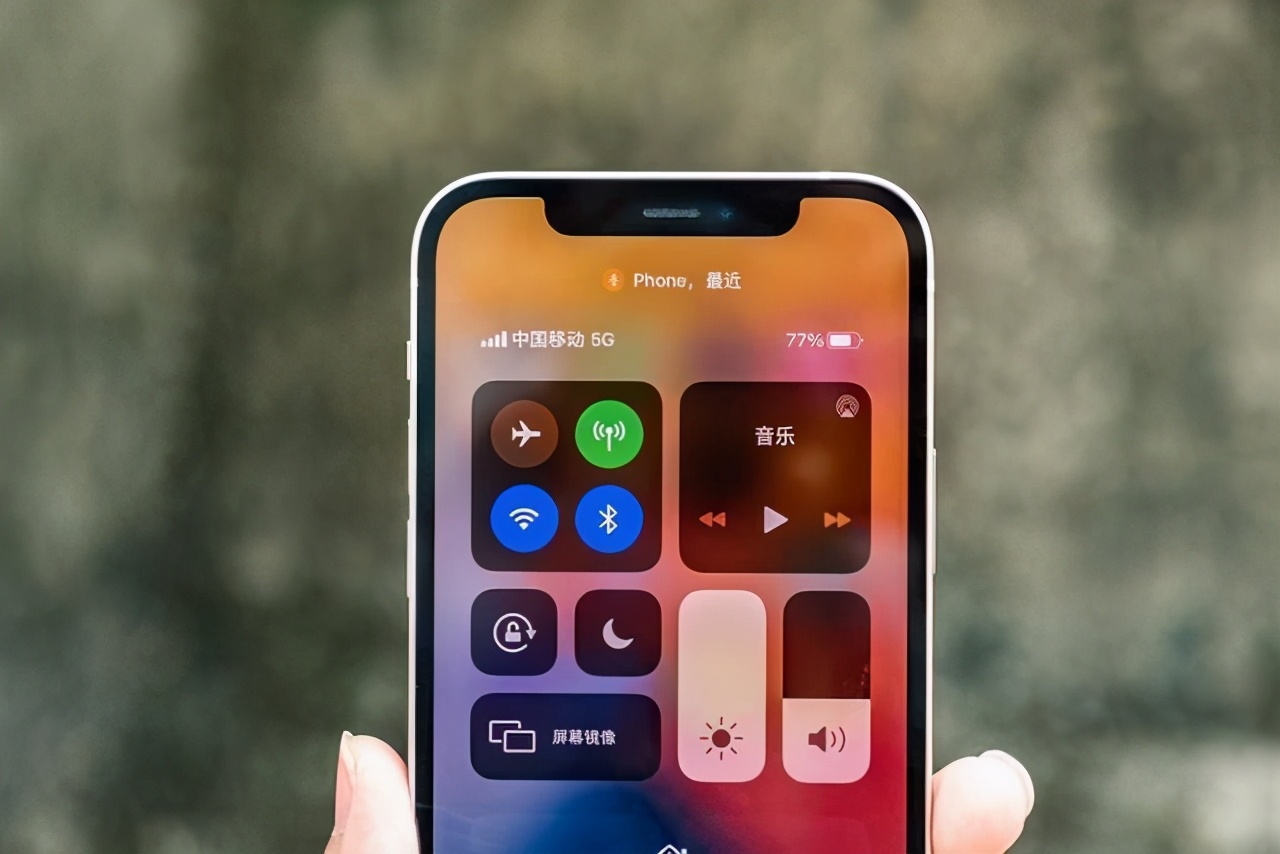 苹果6s最好用的是ios12吗,iphone6s能改iphone12吗