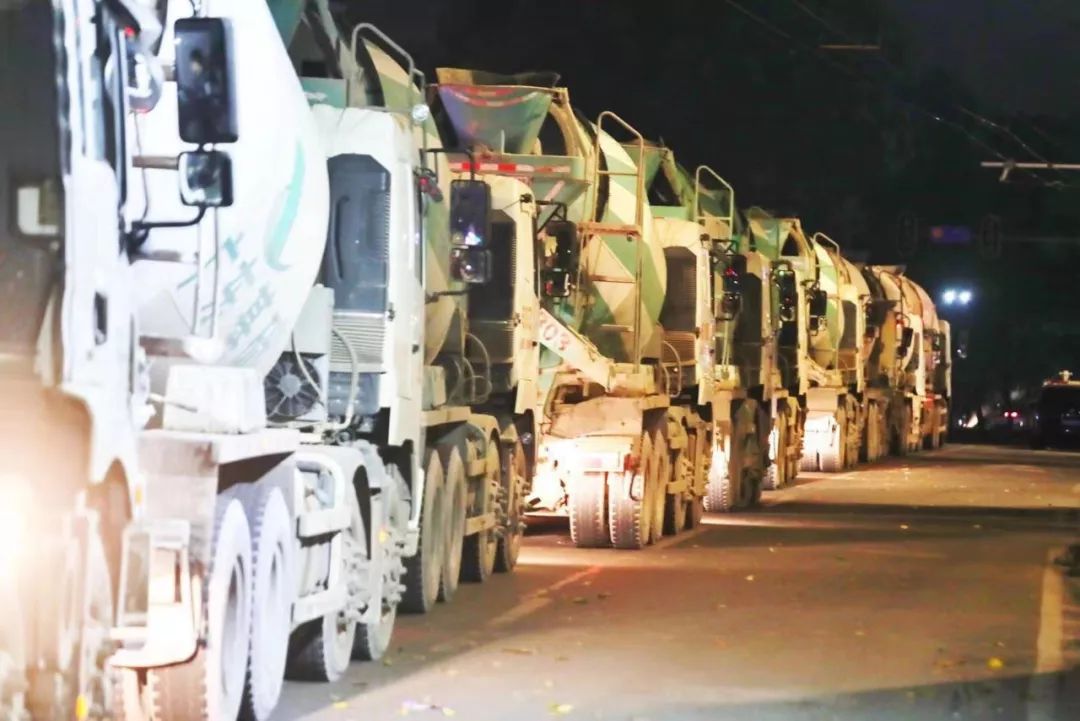 广州地陷事故视频,广州黄埔地陷最新事件