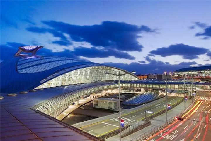 七座超会赚钱的机场“捞金”指南,购物中心学起来