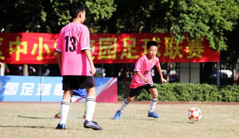 青岛校园足球联赛开幕,中小学校园足球联赛开幕