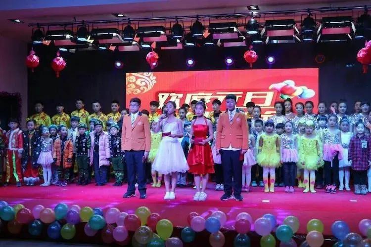 保定贺阳外国语学校衡水一中分校,保定贺阳衡水一中保定分校招生