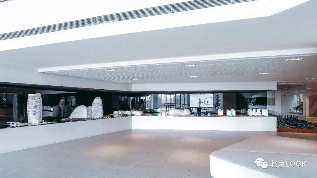 soho极简小办公室,soho北京总部设计