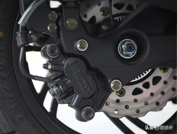 tr400cc踏板车,铃木汉堡人400cc踏板车