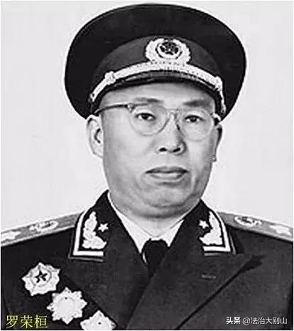 抗战十大元帅名单都是哪里人,抗战前期四大元帅是谁