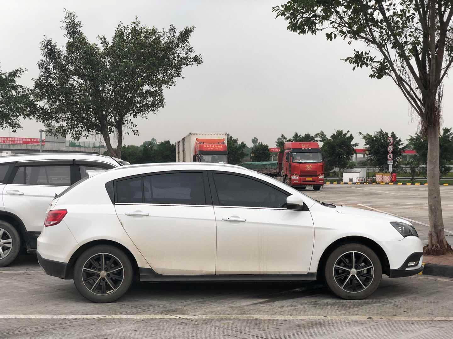 吉利rs配置及油耗,千里之外淘车怎么样