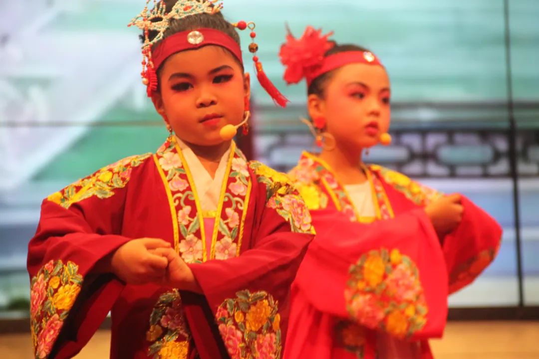 城区公办园报名条件,一级幼儿园招生简章