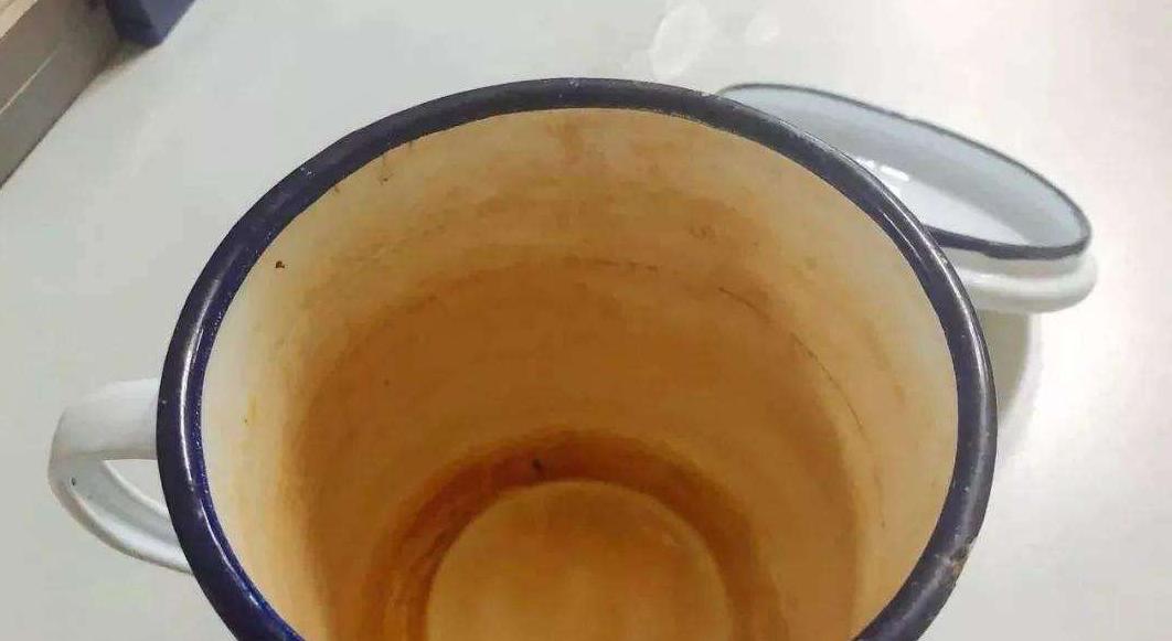 喝茶黄牙怎么办,喝茶对牙齿有什么好处和坏处