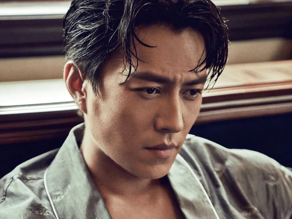 行走的荷尔蒙,这6位越老越有味,大胡茬克制又霸道,气质太绝了