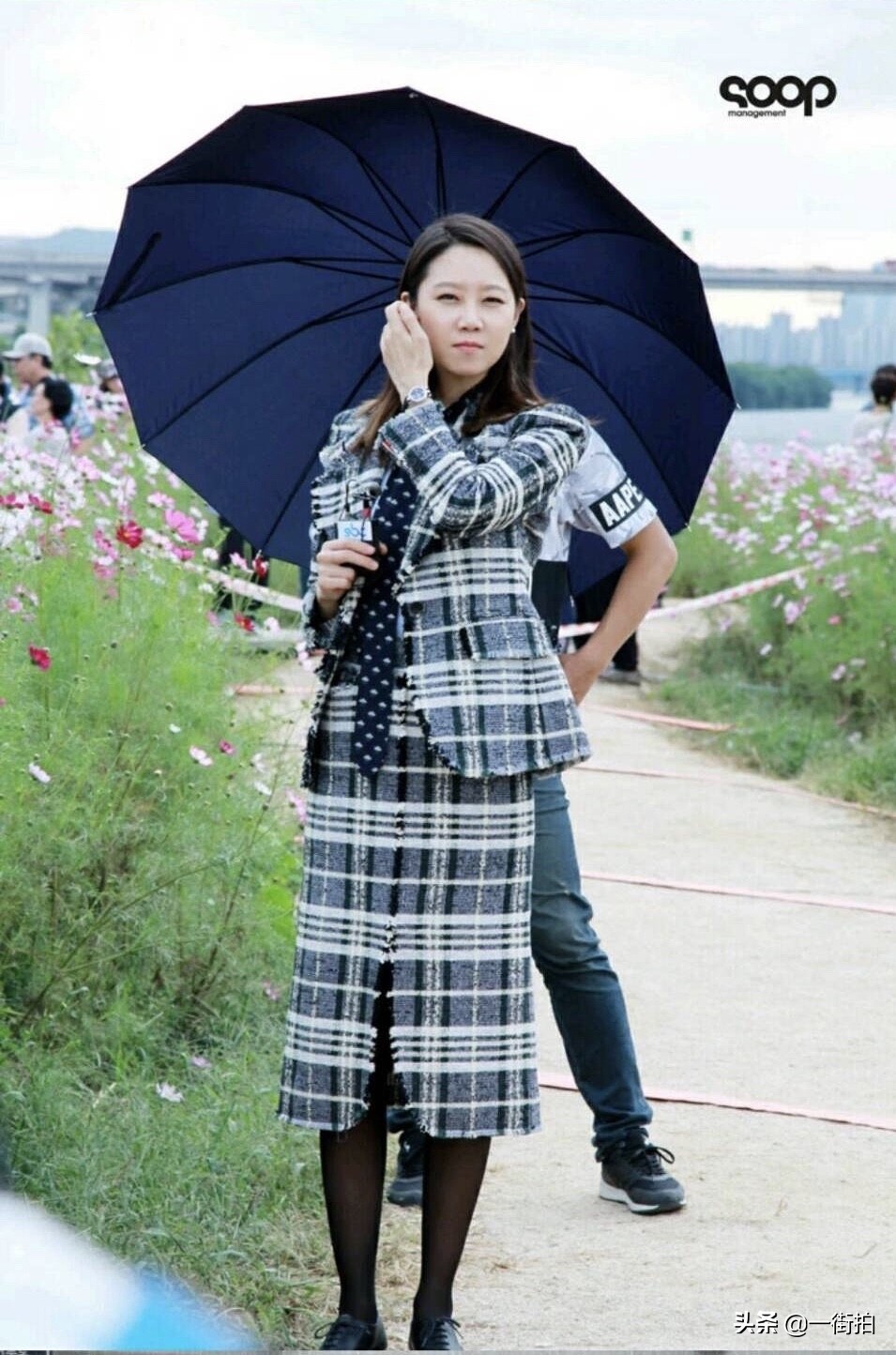 闫妮时尚穿搭,闫妮时尚穿搭视频