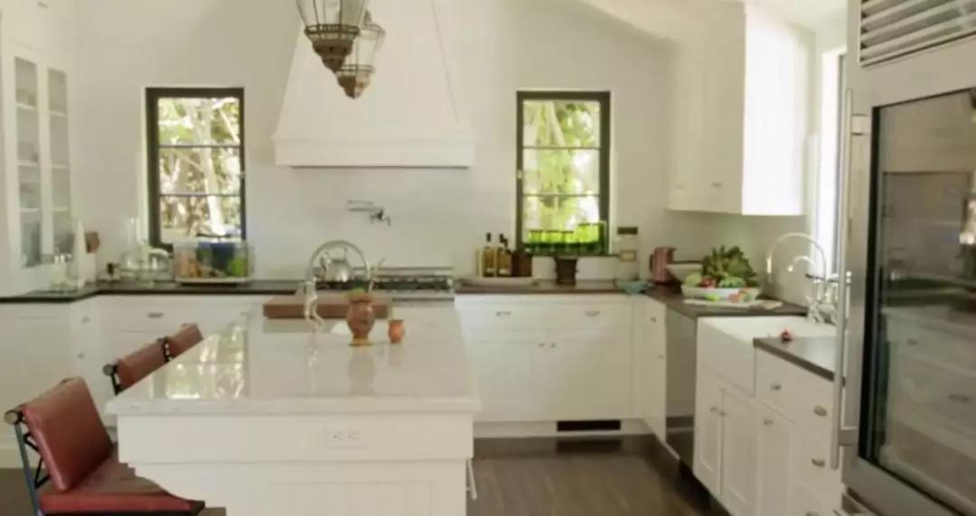 好莱坞明星厨房装修,好莱坞厨房面积