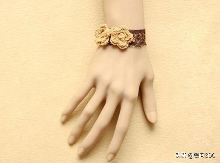 手掌脱皮是怎样一回事用什么药治,手掌脱皮的四个原因