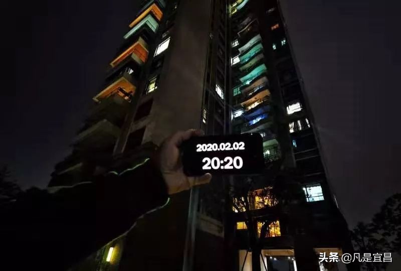 战疫情202002022020现时共存