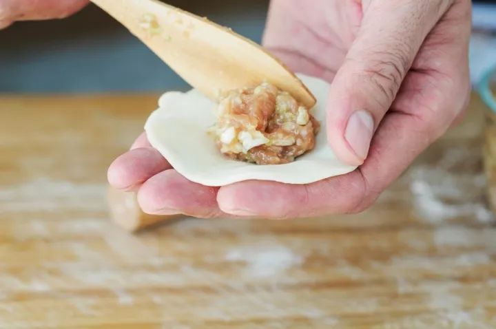 立冬吃饺子哪七个馅儿,立冬吃瓜馅儿饺子的寓意