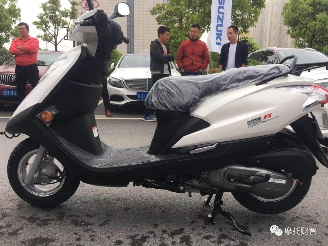 济南铃木安徽发布国四新车—6480元瑞梦125、9380元UY125