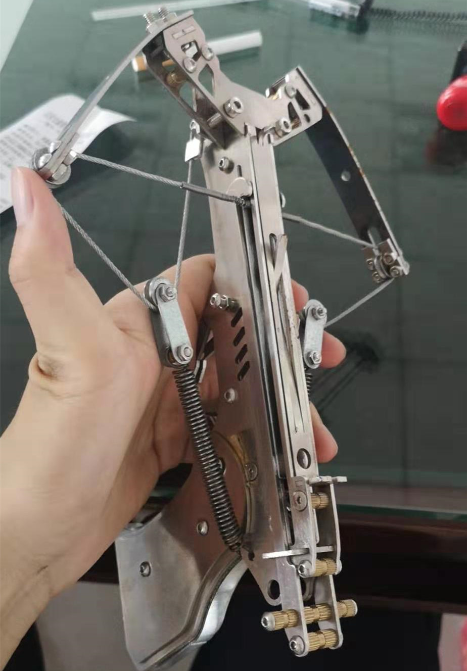 随车携带管制刀具车辆被扣,车上携带管制刀具有什么处罚