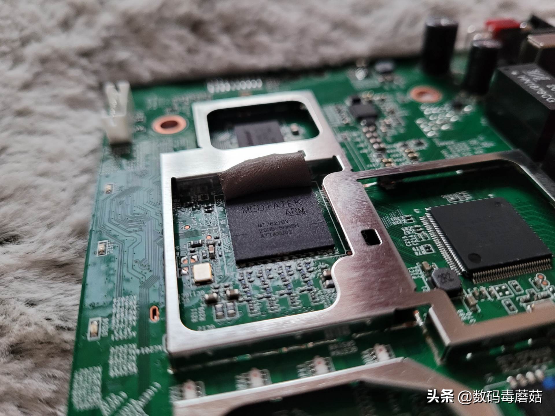 领势3500路由器评测,领势路由器拆解