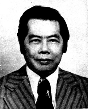 与绿衣红娘双峰并峙的翡翠姐