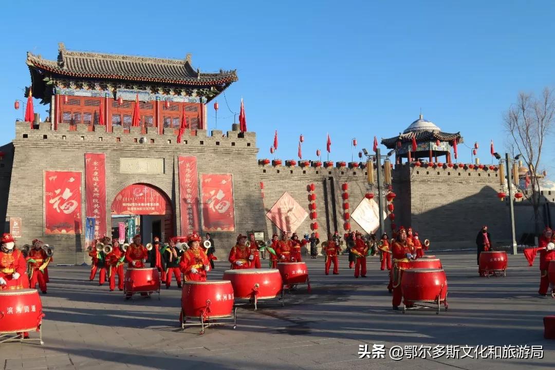 转九曲猜灯谜，赏民俗听老腔，约网红品美食到康镇~