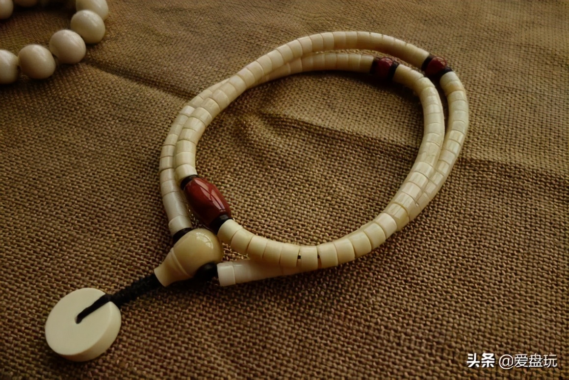 这四种文玩不能碰,越盘越润文玩