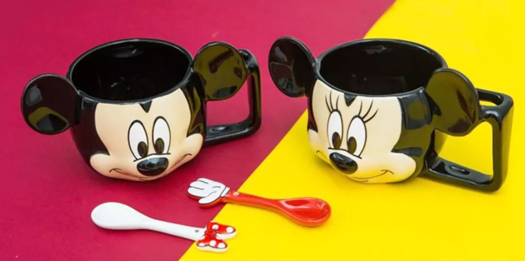 从IP到IP衍生品,主题乐园征服我们的那些“玩具”