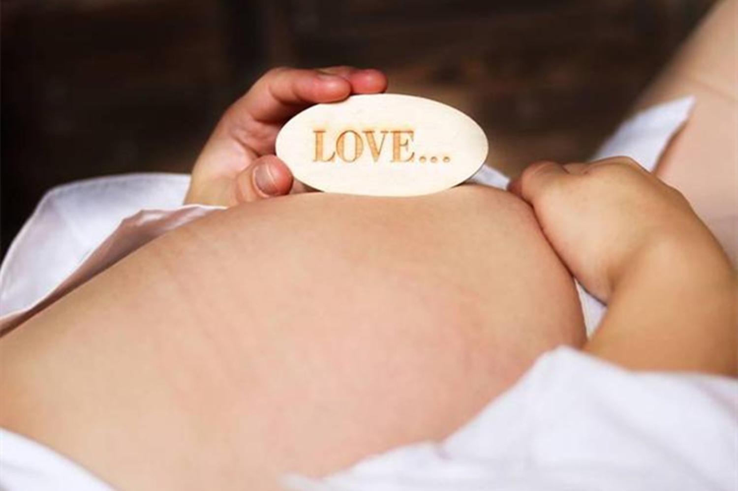 孕妇平躺睡缺氧坐着才能睡着,孕妇为什么平躺睡胎儿缺氧