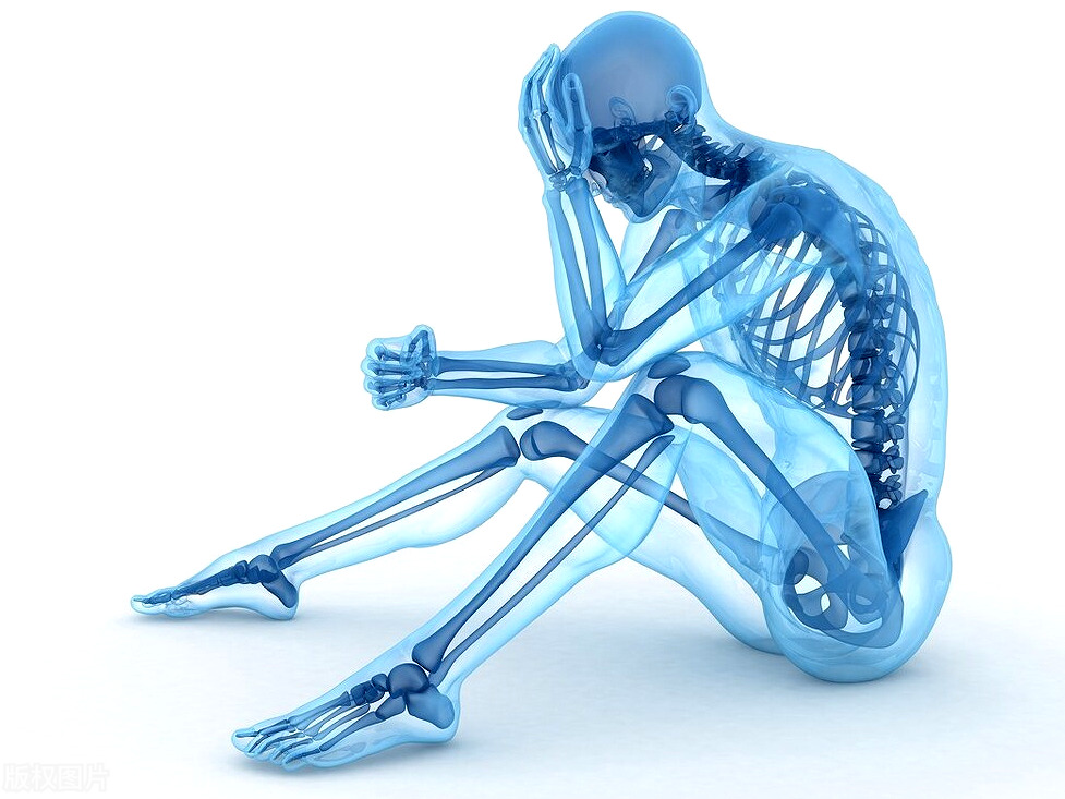 深蹲标准动作能练到小腿吗,深蹲是锻炼下肢最好的动作