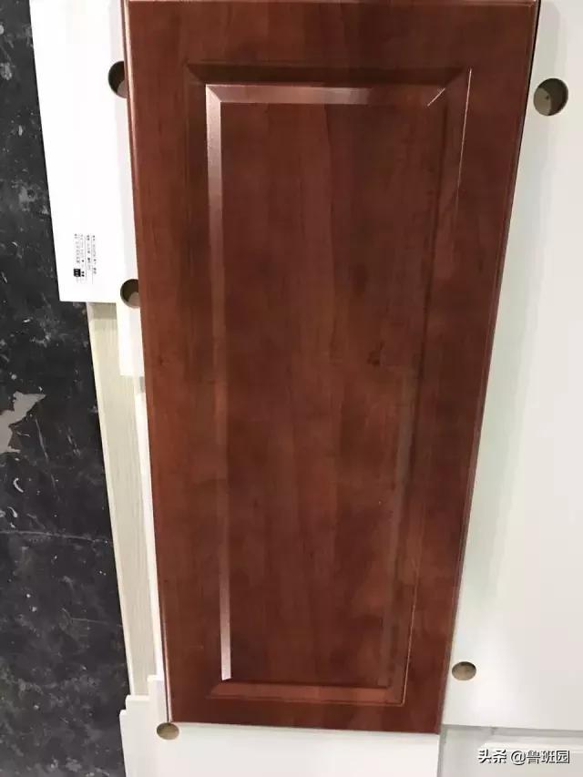 定制柜门开胶了怎么办,柜门贴皮开胶怎么处理