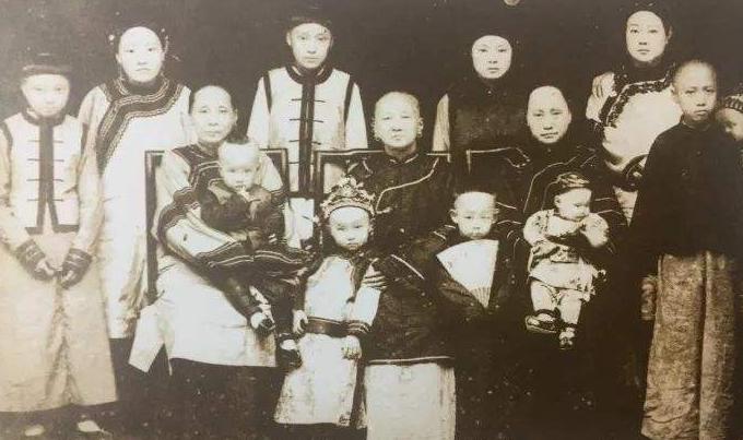 巴金这位作家的作品,巴金的晚年