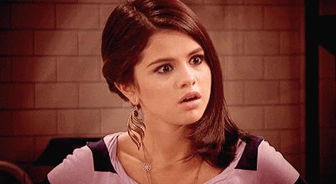 小眼睛厚嘴唇塌鼻梁的女明星,大眼小脸女明星