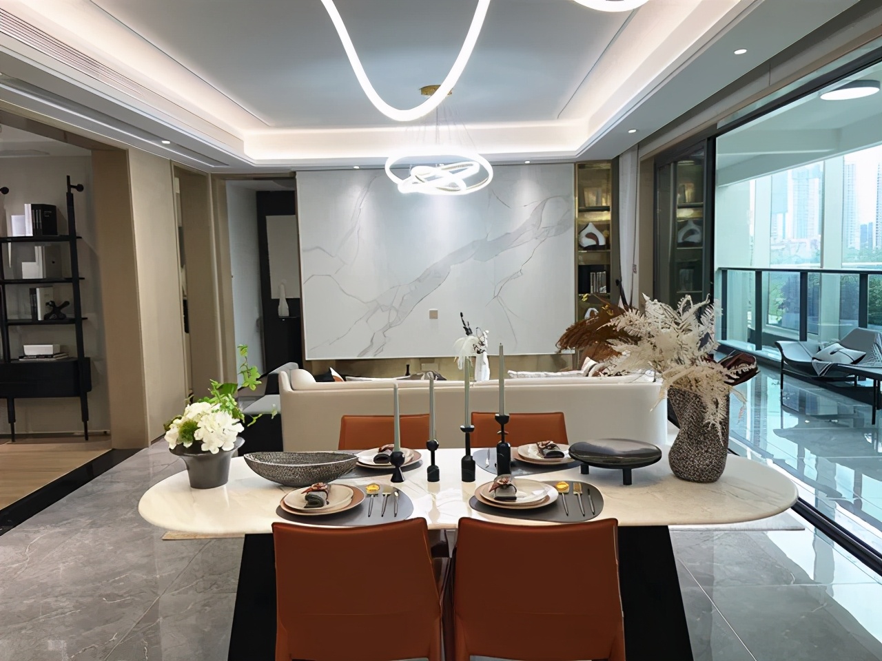 临江大盘，龙湖物业！评测中铁·卓越城，是否真改善？