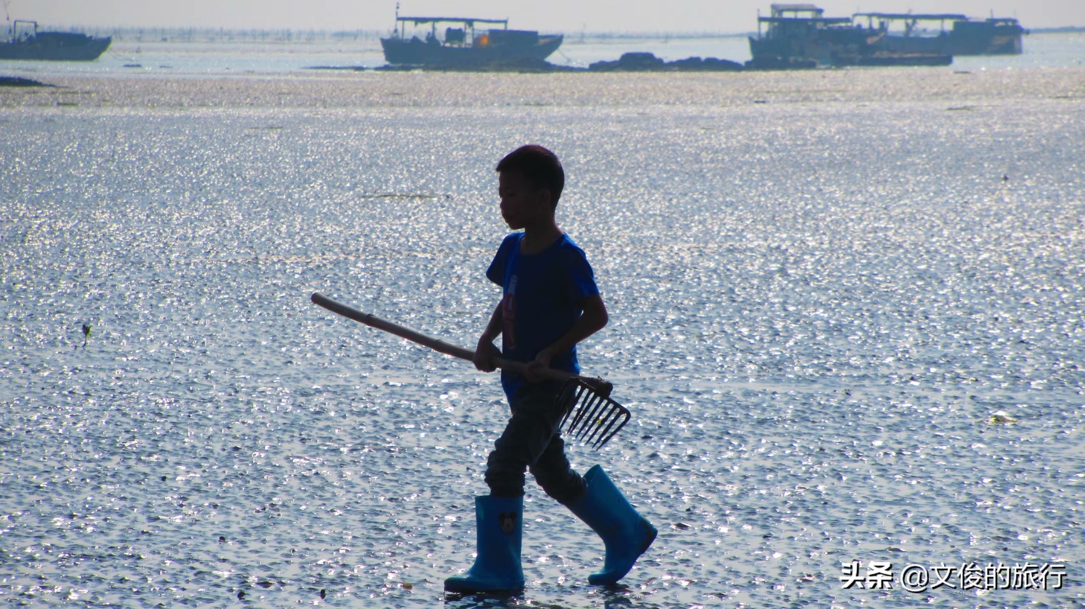 从防城港到东兴金滩需要多久时间,去防城港的簕山古渔村