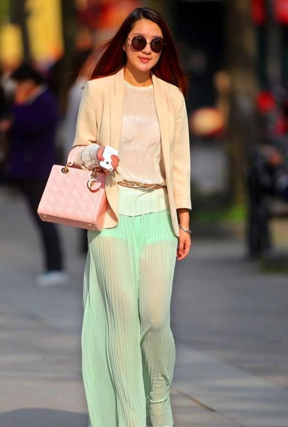 腿长的女生怎么穿,腿长腰短的女生怎么穿衣