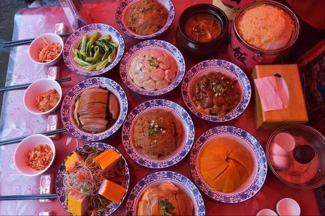土家族的民风民俗饮食,土家族的饮食风俗图片