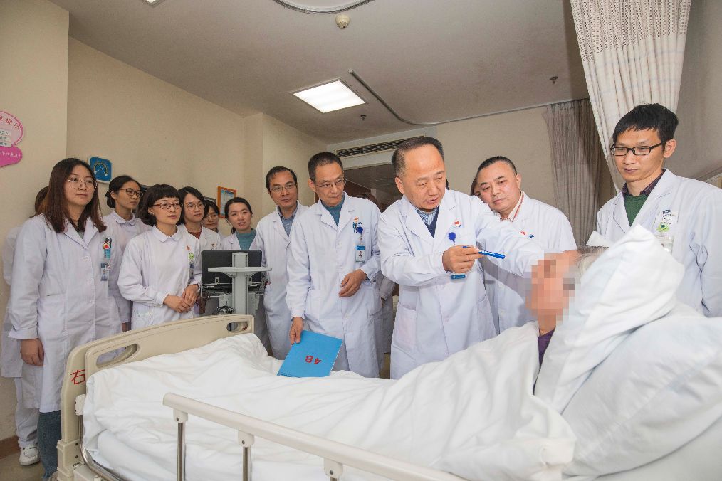 人医大咖天团“康见”新吴!ZAKER无锡邀您线上“亮睛睛”