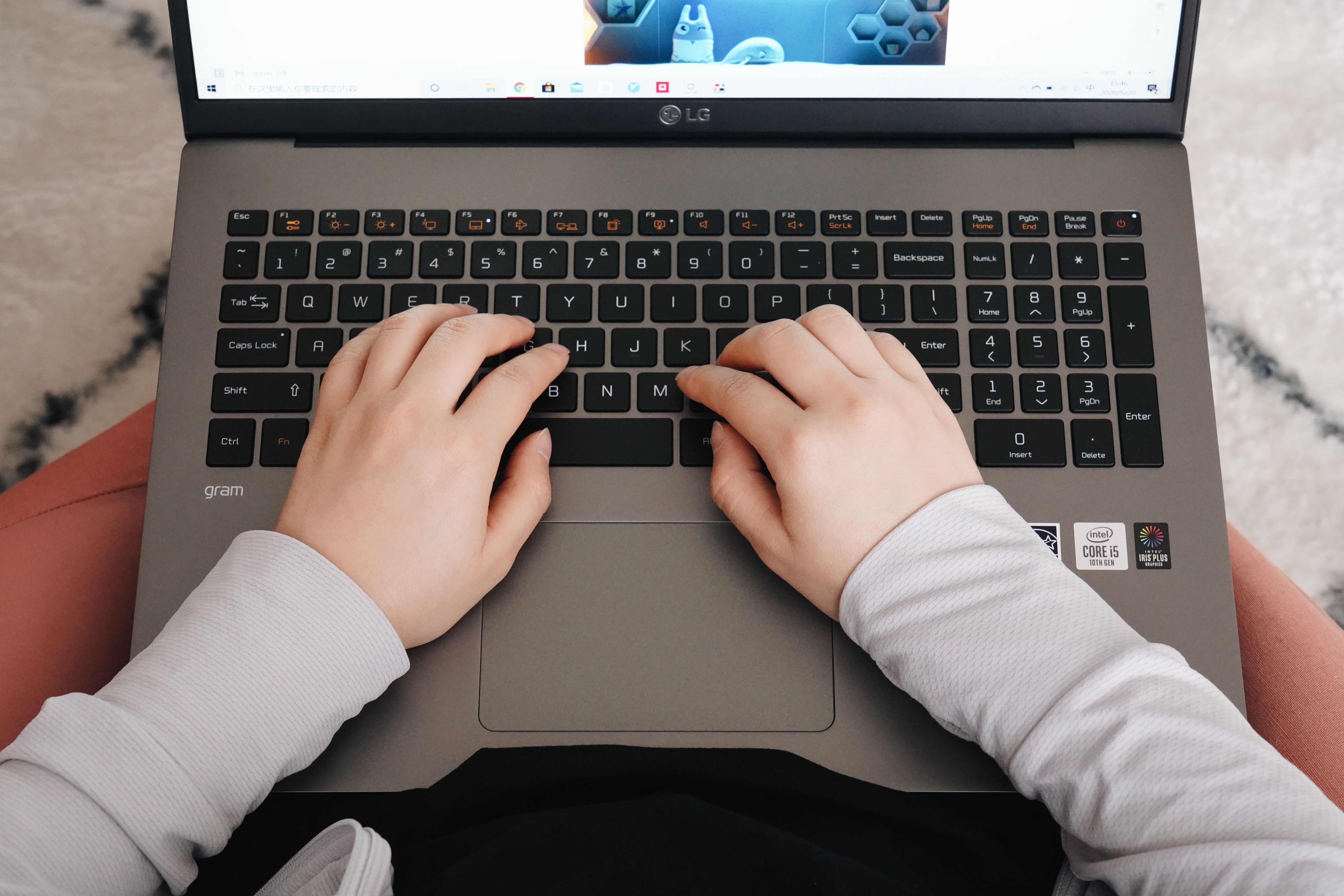 lggram笔记本为什么买的人少,苹果macbookpro和lggram