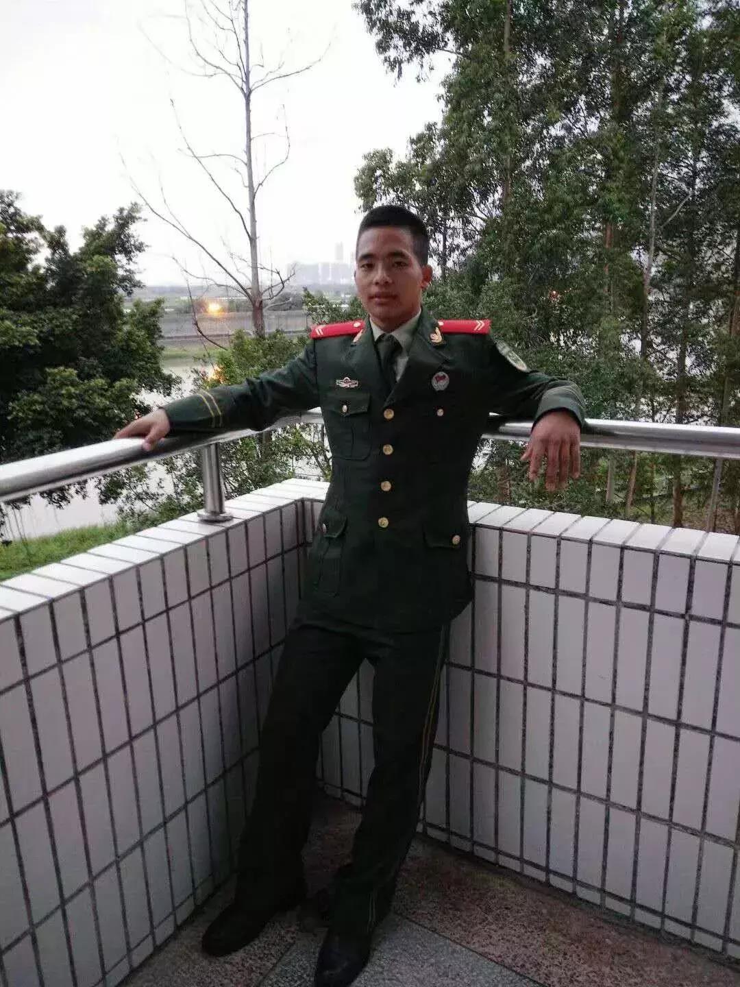 在上大学的时候去当兵，是一种怎样的体验？