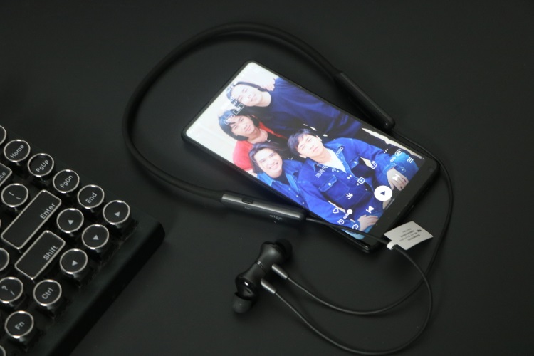 爱国者w06耳机,教你选蓝牙耳机