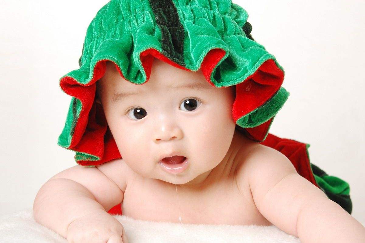 婴儿脑瘫有什么风险,樟脑丸的危害宝宝脑瘫