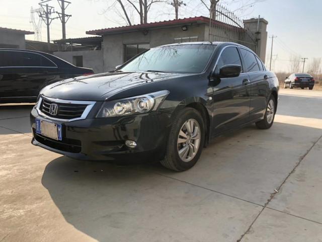 农村人就是图个实惠,09年雅阁家用足够了,有面子也有里子。