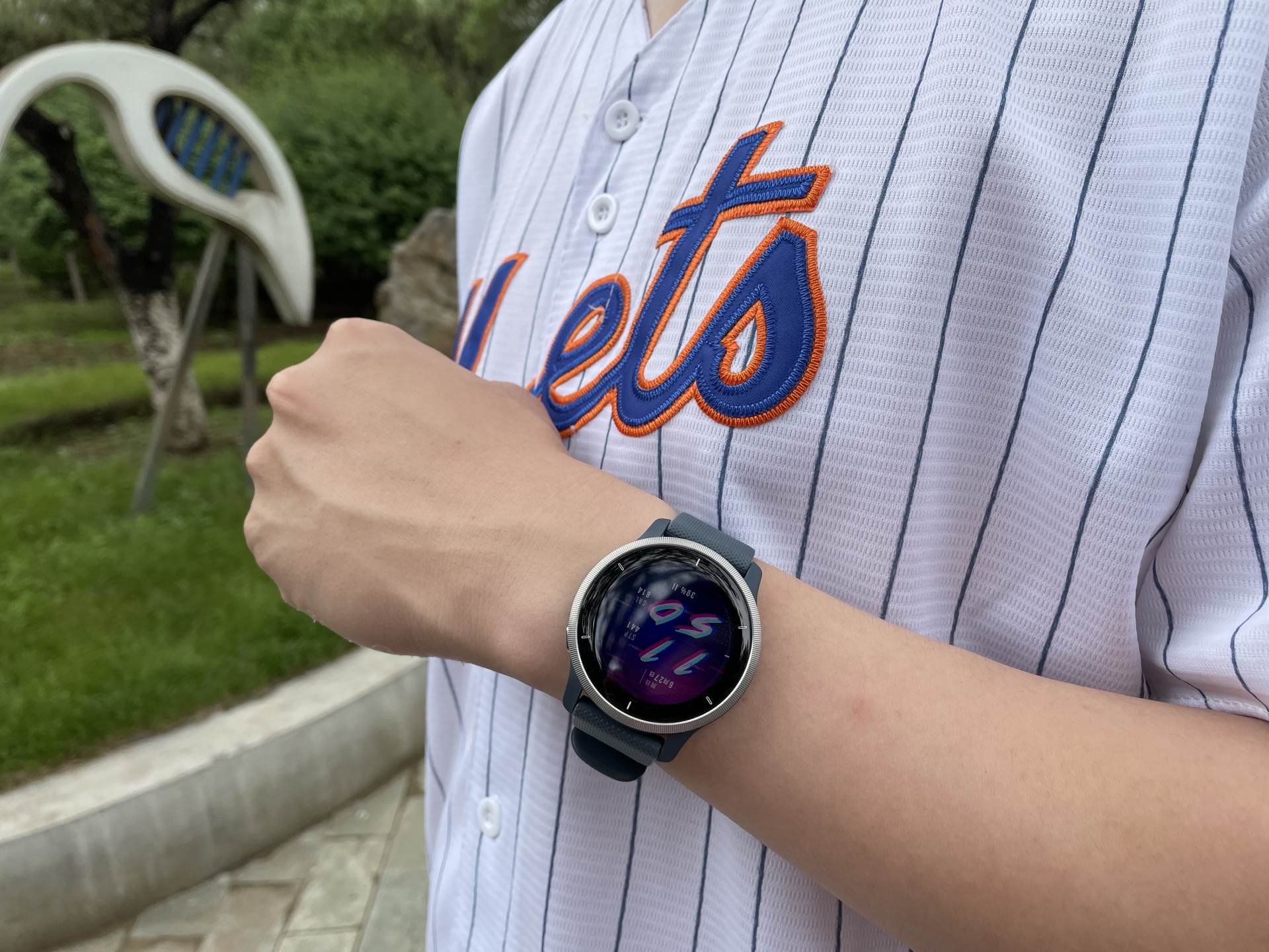 garminvenu2怎么设置表盘,garminvenu2如何开始跑步