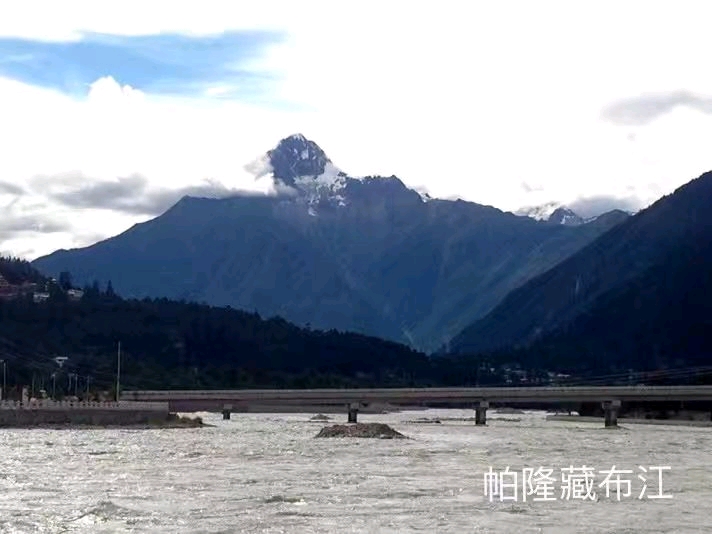 成都到林芝沿途山峰,从成都到林芝走318线路况如何