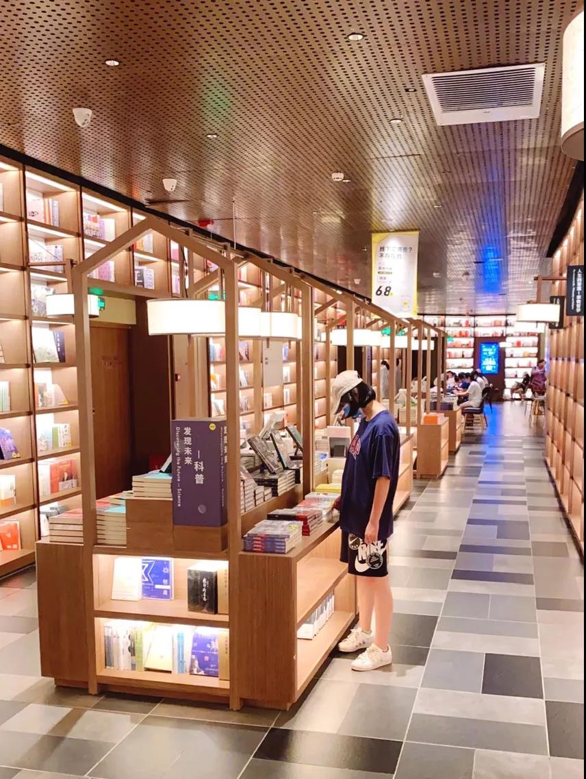 分秒必争！打响汛后“修复战”，建业新生活在行动