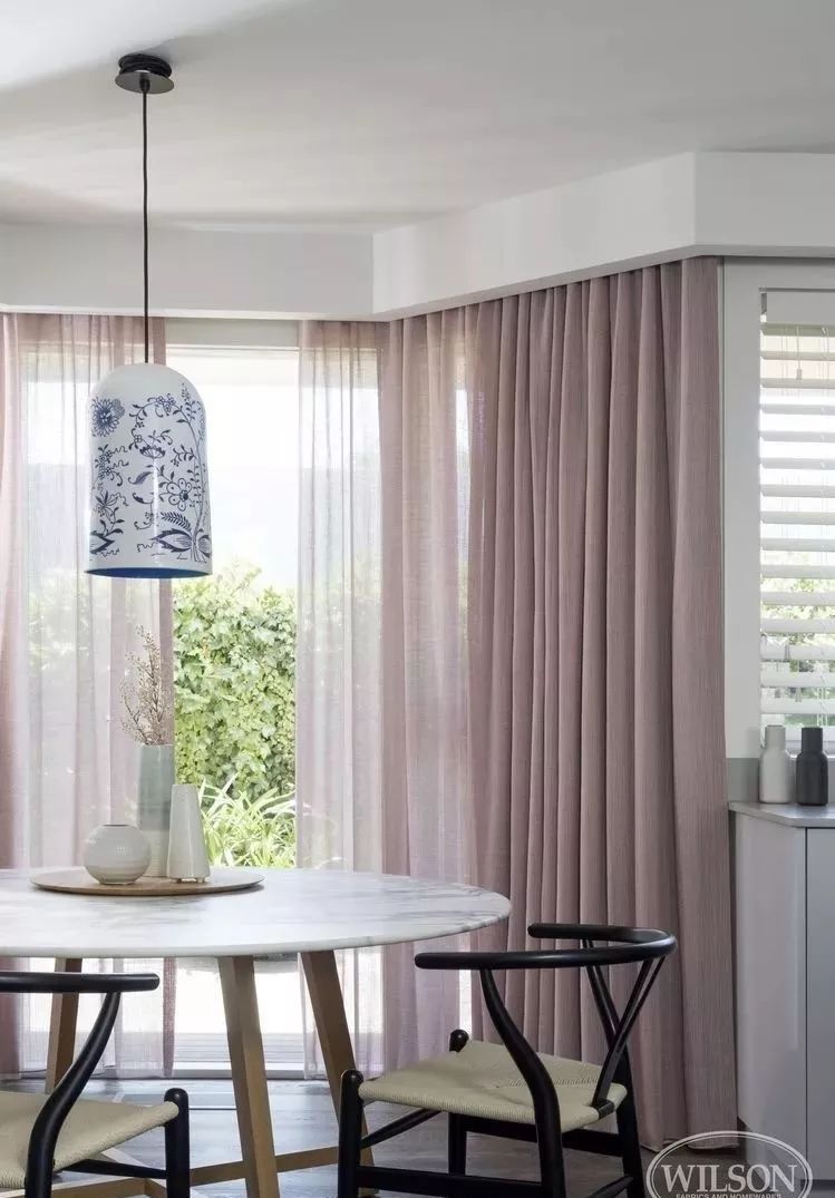 别墅客厅窗帘最新款式效果图,2020别墅窗帘