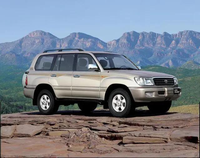 疯狂的陆巡,丰田陆巡霸道酷路泽