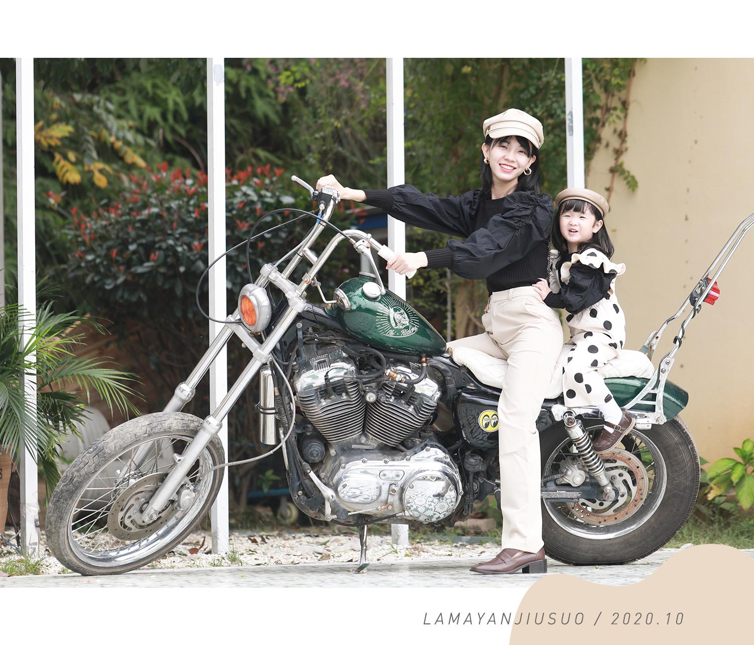 独一无二的亲子装洋气秋天,亲子装新年穿搭显气质