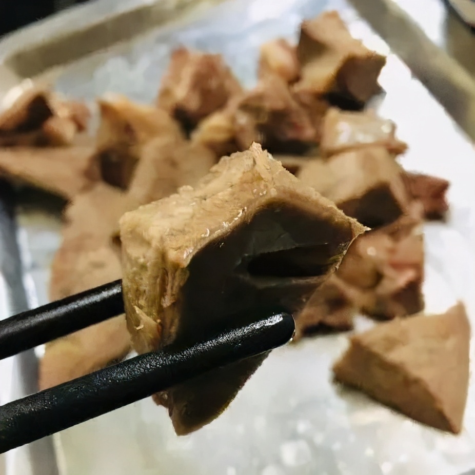 沈阳人有多爱吃鸡架,沈阳人为什么喜欢吃鸡架